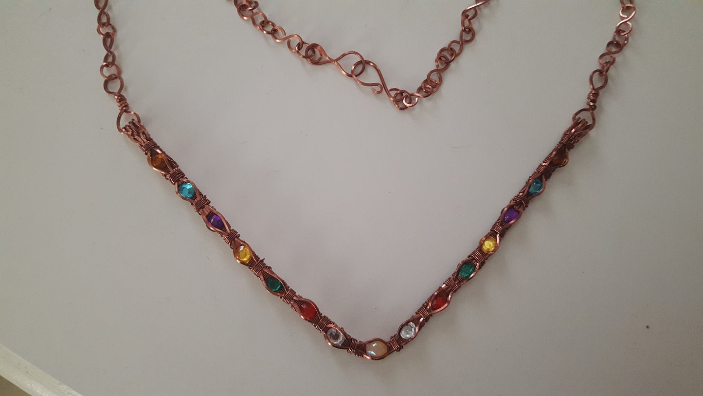 Channel Set V-Shaped necklace