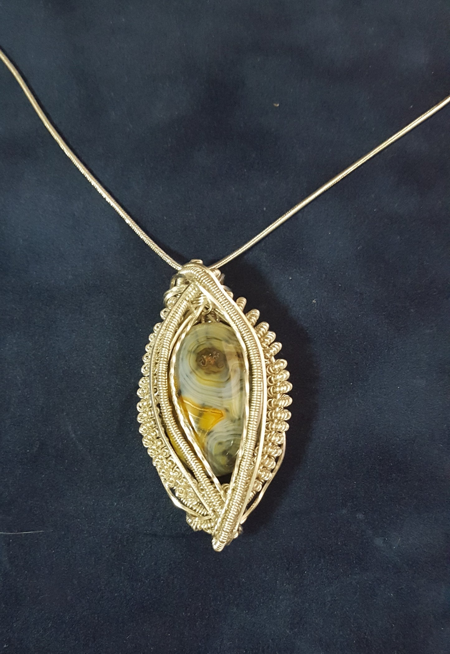Yellow Dragon Vein Agate Necklace