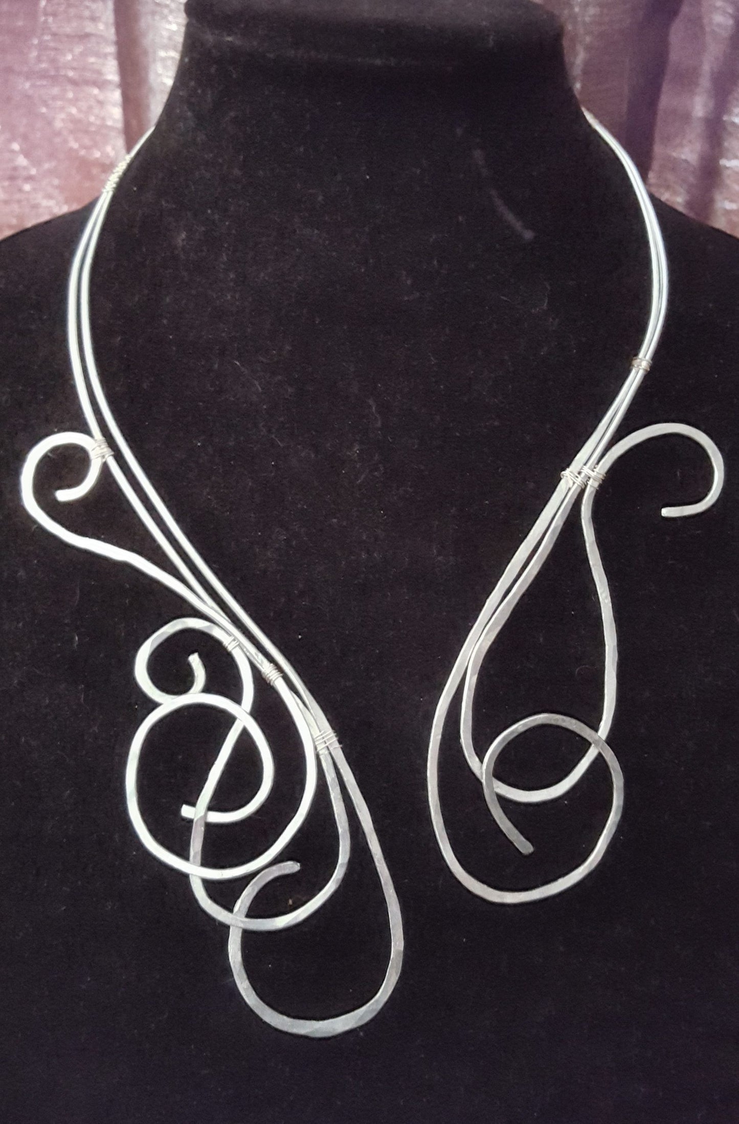 Collar Necklaces