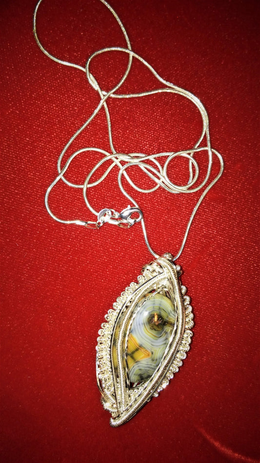 Yellow Dragon Vein Agate Necklace